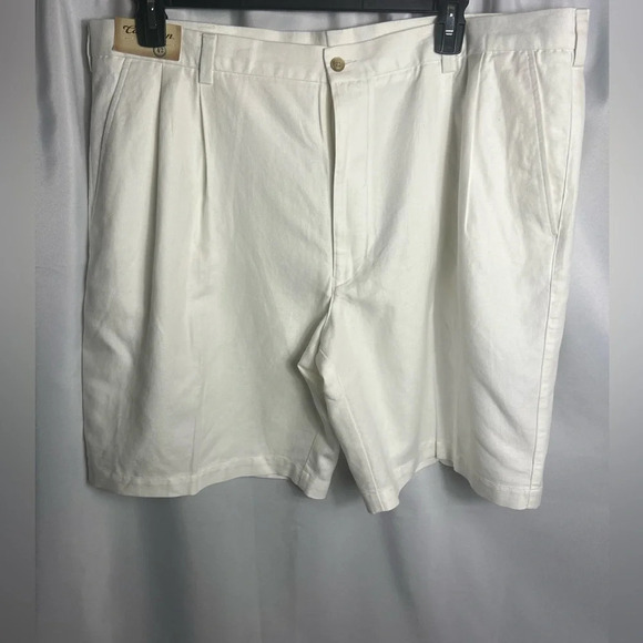 Roundtree & Yorke Shorts Mens 42 Chino Khaki White Golf Caribbean Linen Golf NWT - Picture 1 of 7